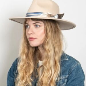 NEW! Rare WYeth Feathered Rancher